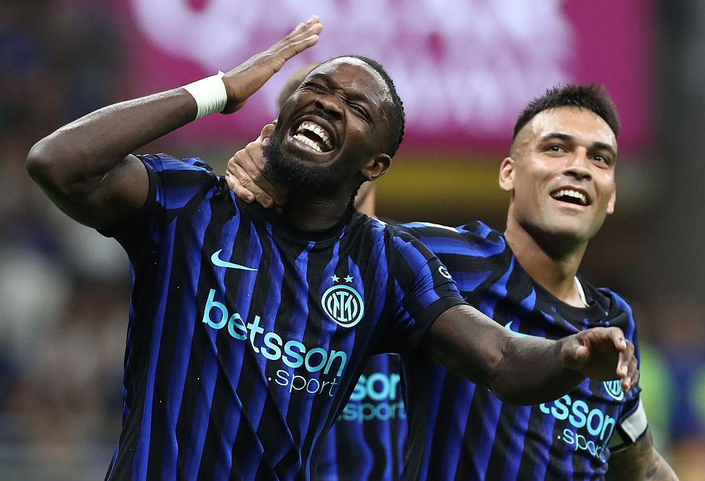 Ajax Inter, per Chivu c Ajax Inter, per Chivu c