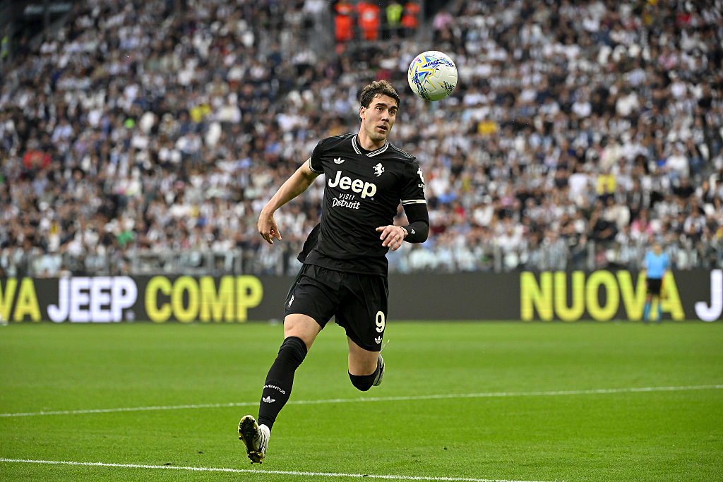 Svolta Vlahovic, adesso può restare alla Juve? I bookie ci credono: le quote